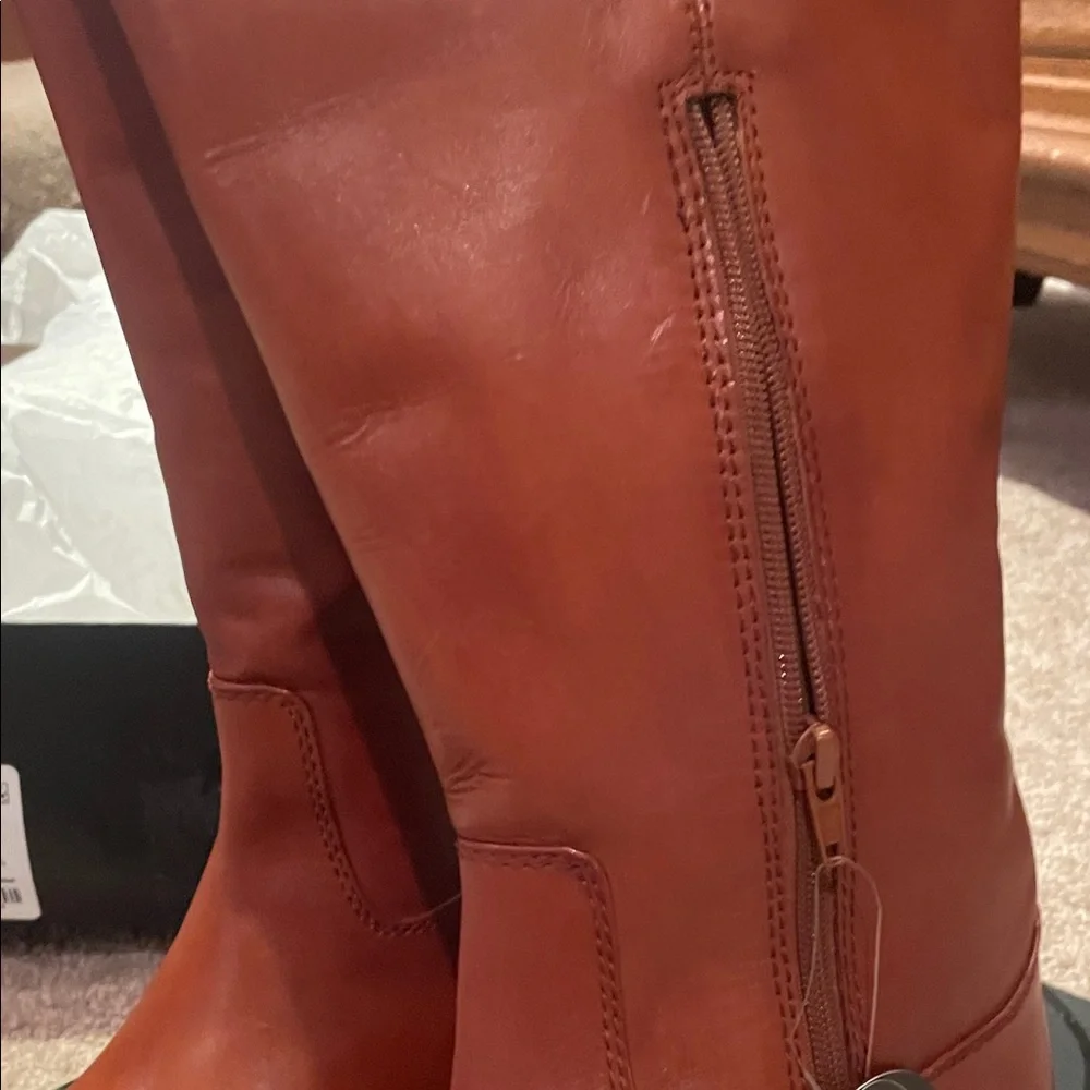 #7 INC Women's Brown Leather Knee-High Boots NWT WC only visible on one side I - Picture 3 of 11